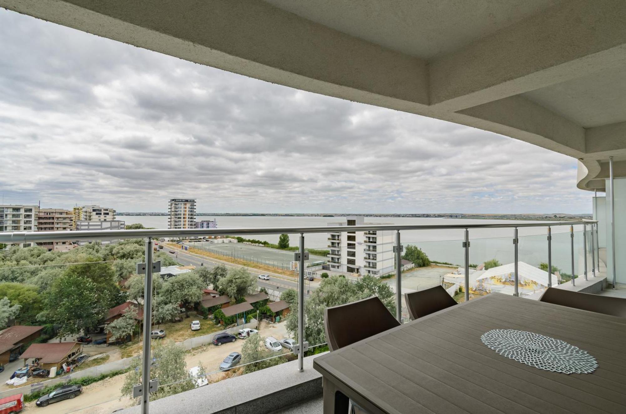 Black Sea Booking - Helsinki Mamaia Buitenkant foto