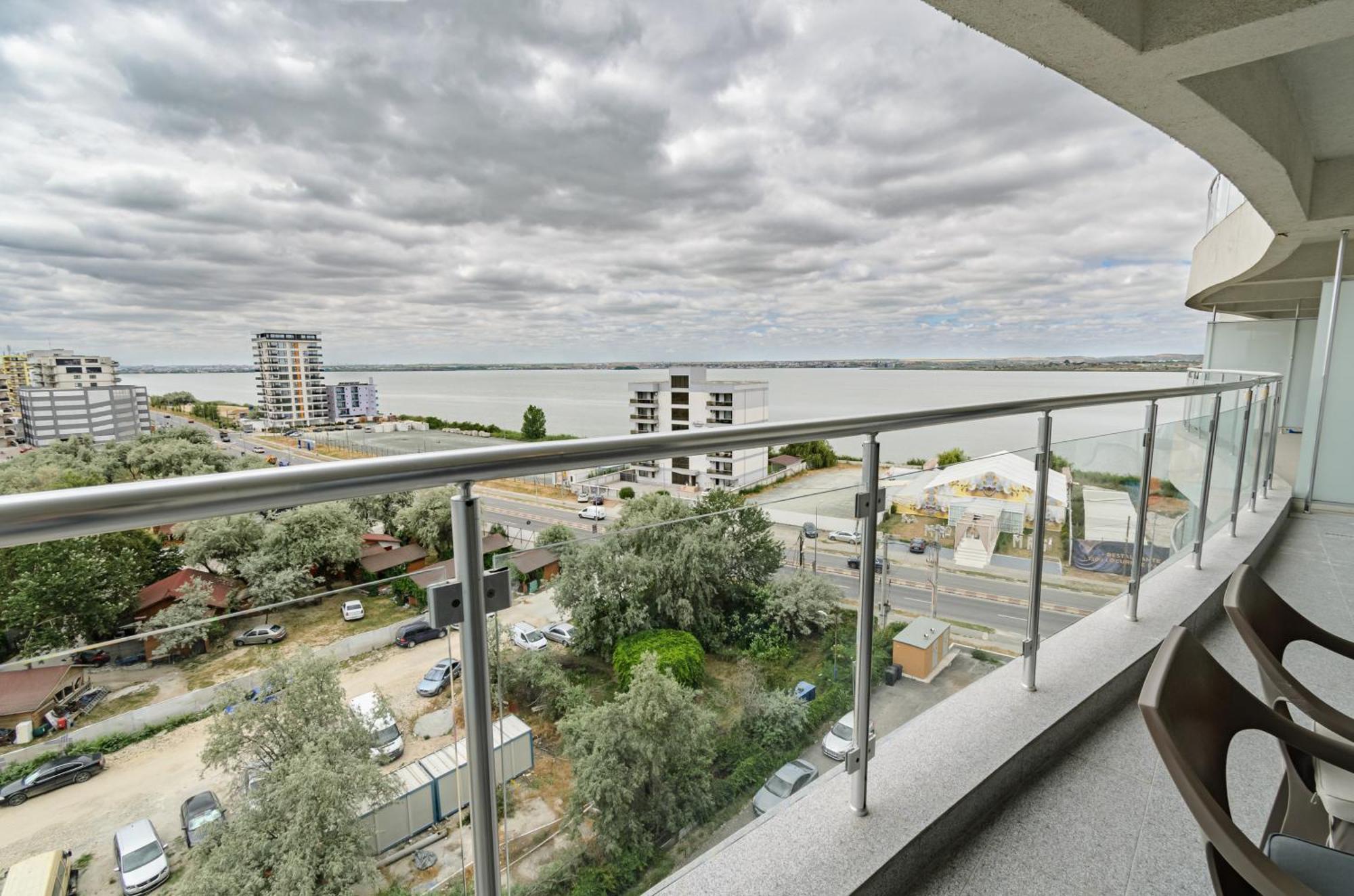 Black Sea Booking - Helsinki Mamaia Buitenkant foto
