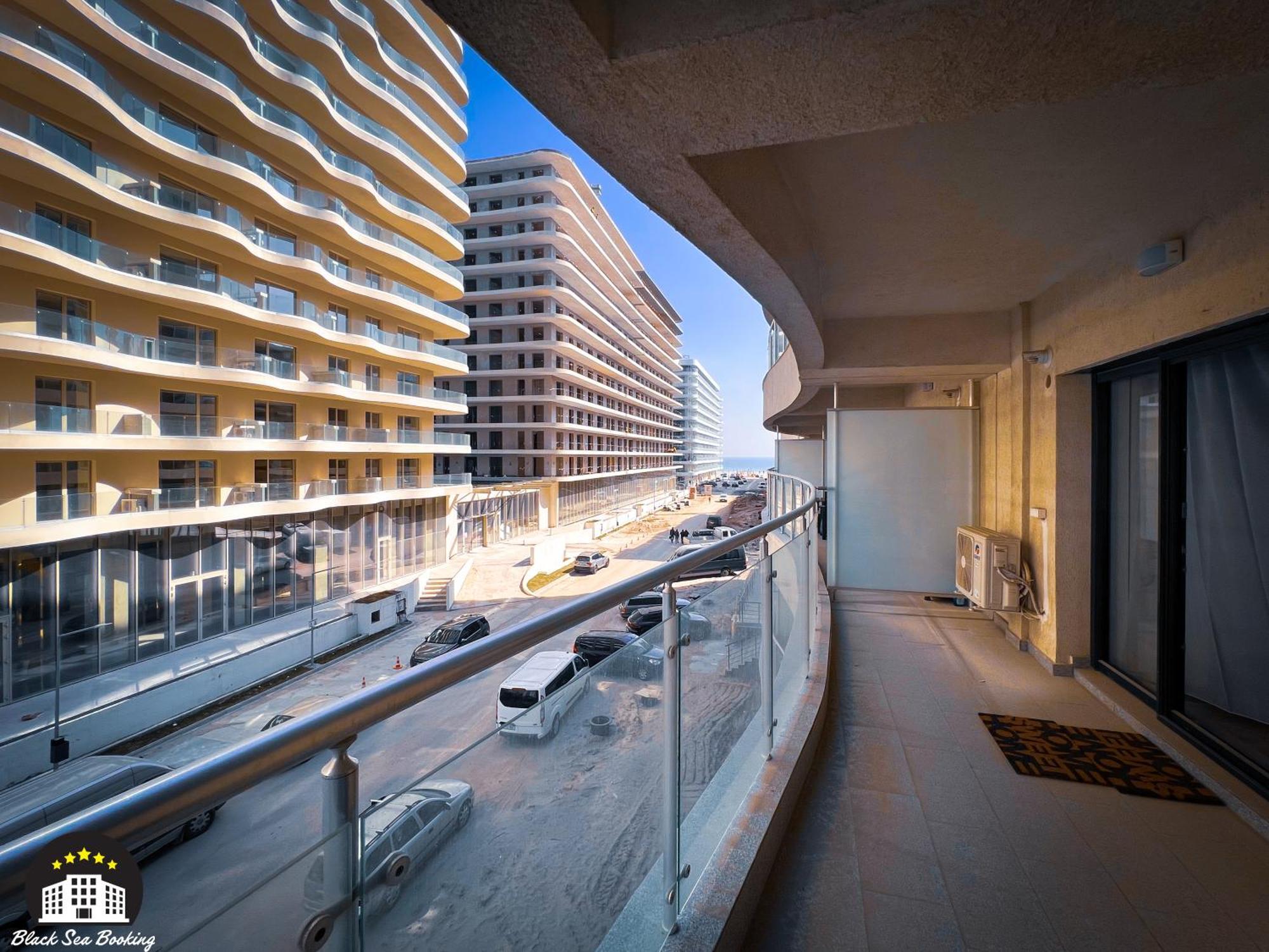Black Sea Booking - Helsinki Mamaia Buitenkant foto